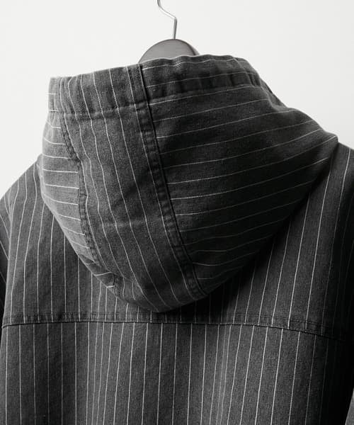 102038920b_b_27_500.jpg