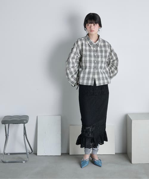 102461684b_b_17_500.jpg