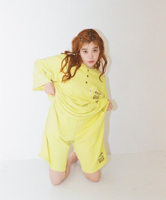 SAUVENIR×FREAK'S STORE 聯名限定 超級澡堂裸浮湯 館內著風格 短袖布克雷套裝 附收納背包