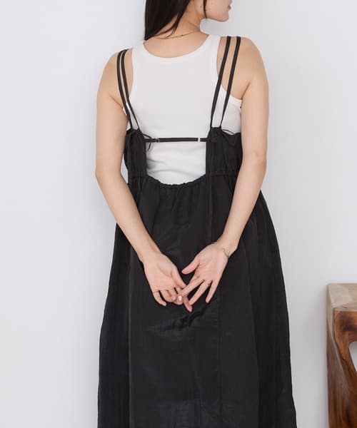 ブルー