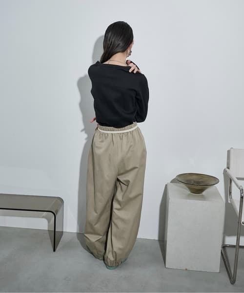 103045317b_b_35_500.jpg