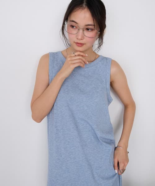 103354179b_b_30_500.jpg