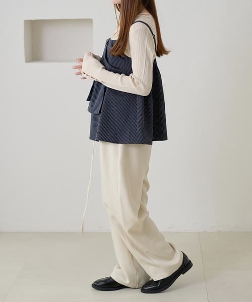 104527195b_b_40_500.jpg