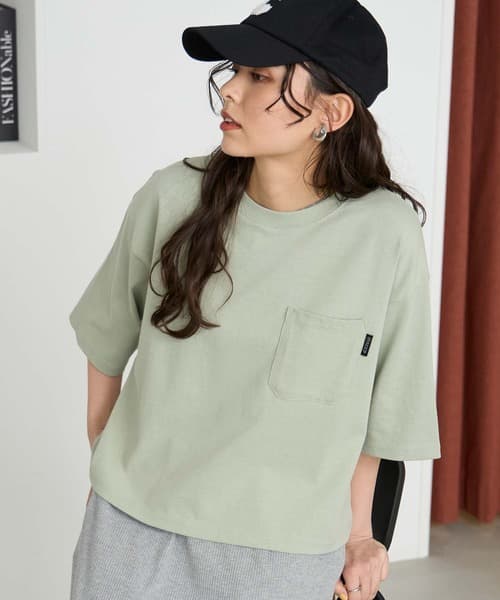 104767909b_b_61_500.jpg