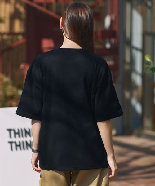 104767912b_b_21_500.jpg
