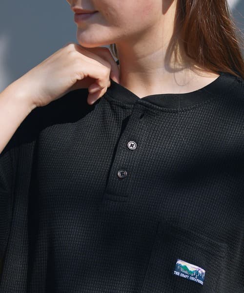 104767912b_b_22_500.jpg
