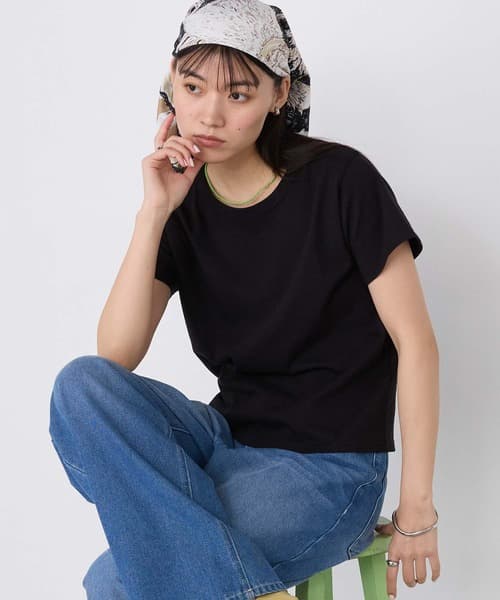 104771506b_b_13_500.jpg