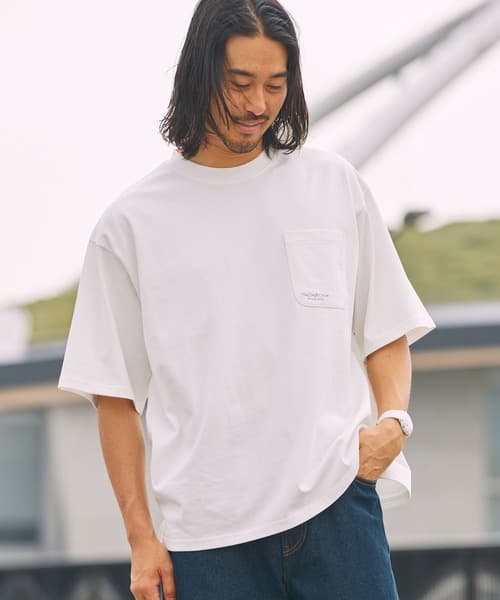 104998241b_b_01_500.jpg