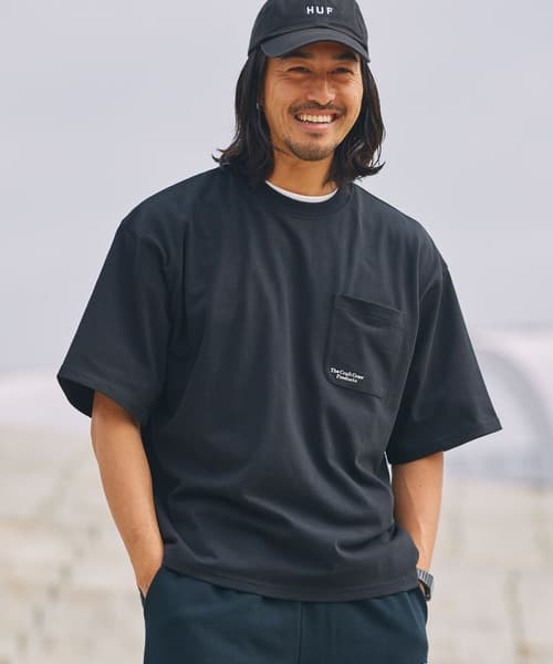 104998241b_b_44_500.jpg