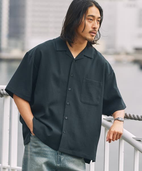 ダークブラウン