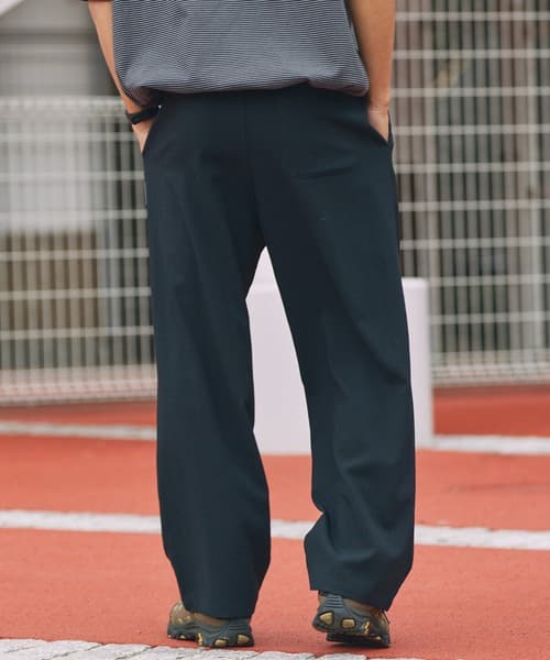 105001516b_b_41_500.jpg