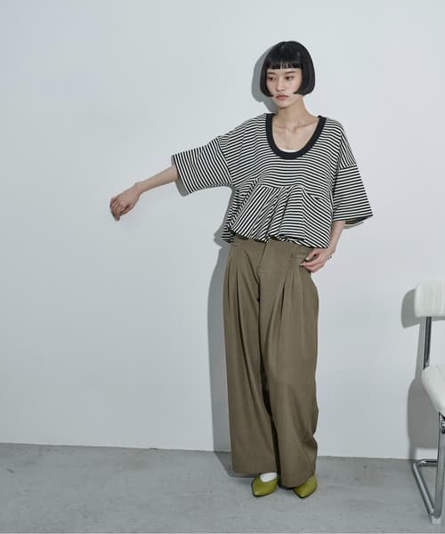 105426697b_b_23_500.jpg