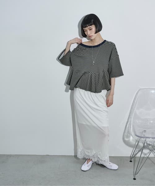 105426697b_b_37_500.jpg