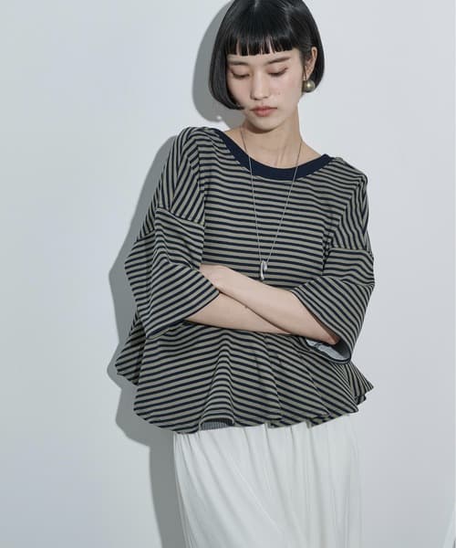 105426697b_b_40_500.jpg