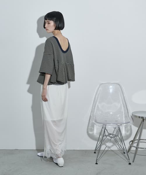105426697b_b_73_500.jpg