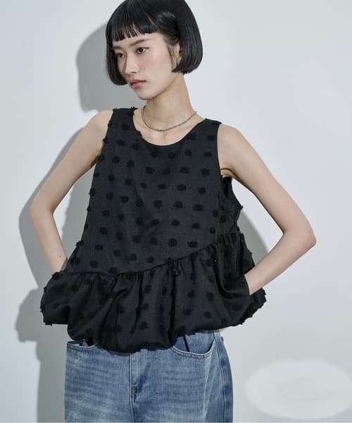 105426802b_b_15_500.jpg
