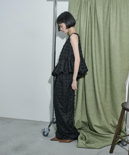 105426802b_b_28_500.jpg
