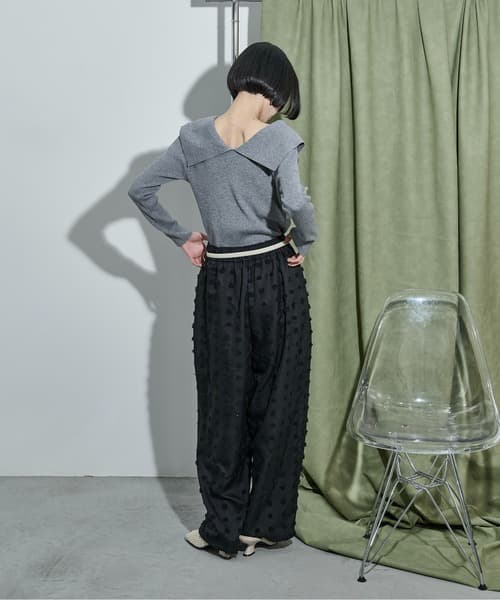 105426907b_b_10_500.jpg