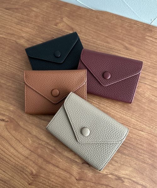 105463094b_b_10_500.jpg