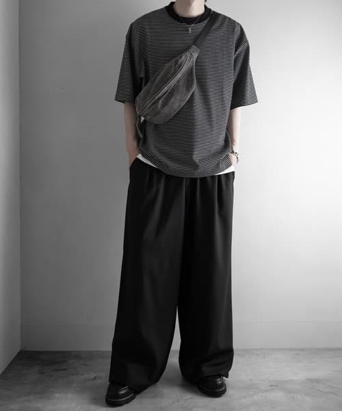 105591888b_b_61_500.jpg