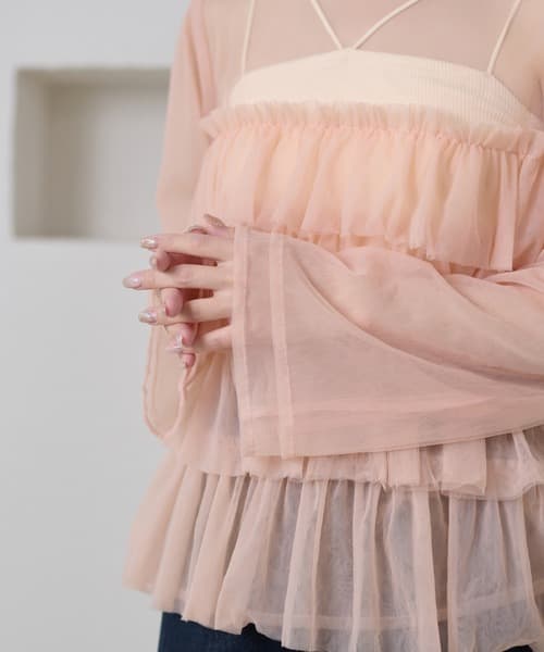 105627792b_b_38_500.jpg