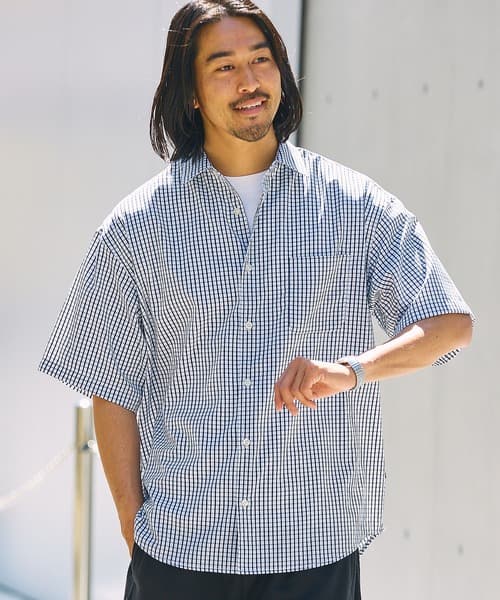 105977568b_b_170_500.jpg