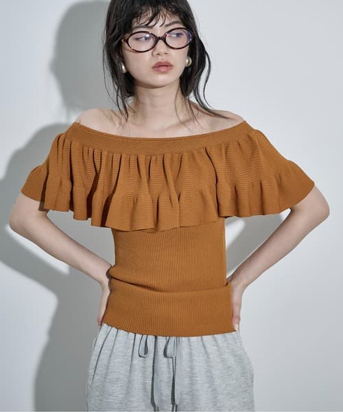 106073709b_b_22_500.jpg