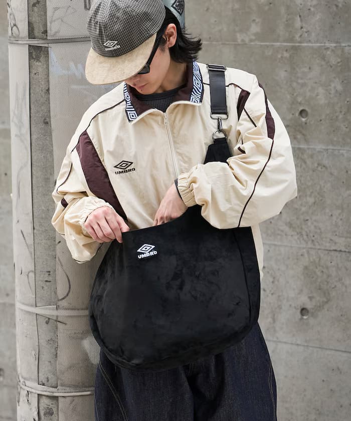 umbro × FREAK'S STORE 聯名限定 磨砂圓形側背包