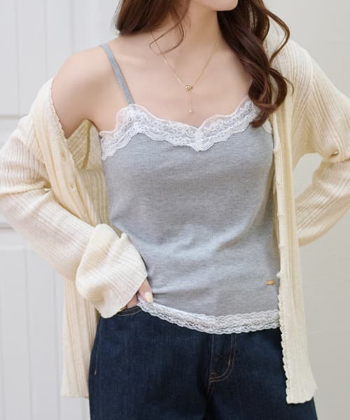 107543749b_b_15_500.jpg