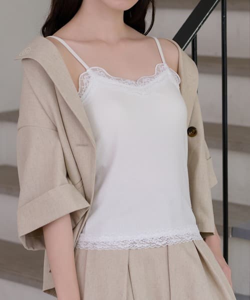 107543749b_b_26_500.jpg