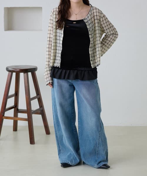 110434389b_b_39_500.jpg