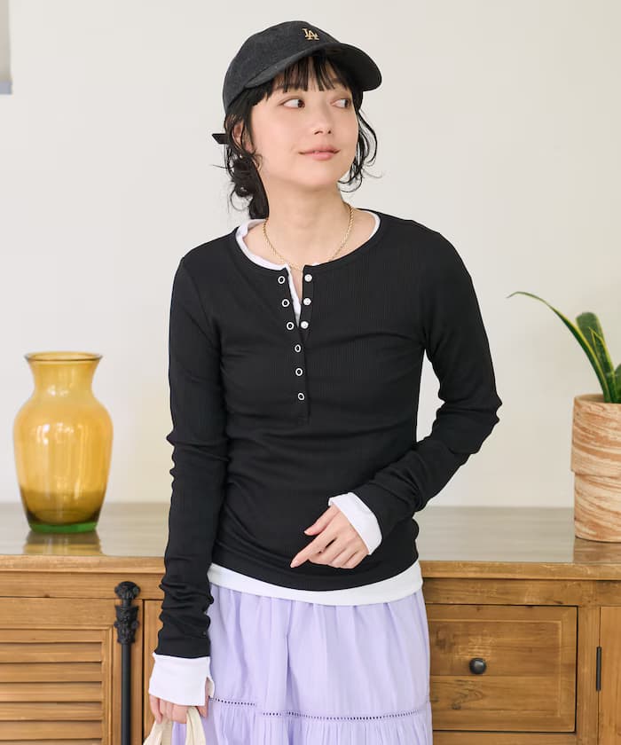 ブラック