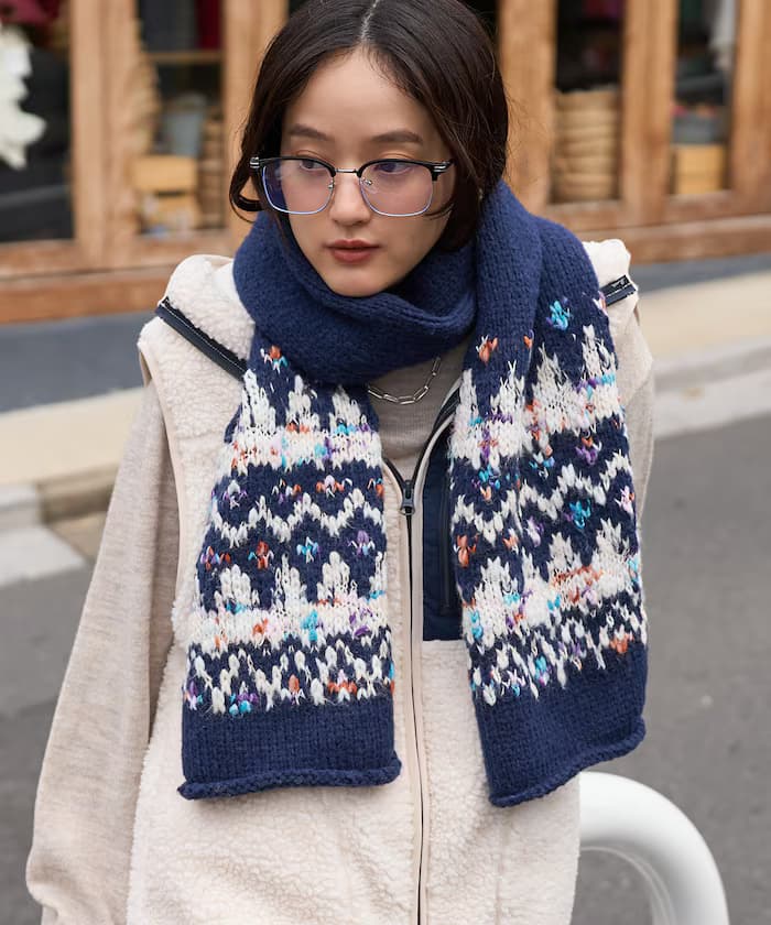 ネイビー