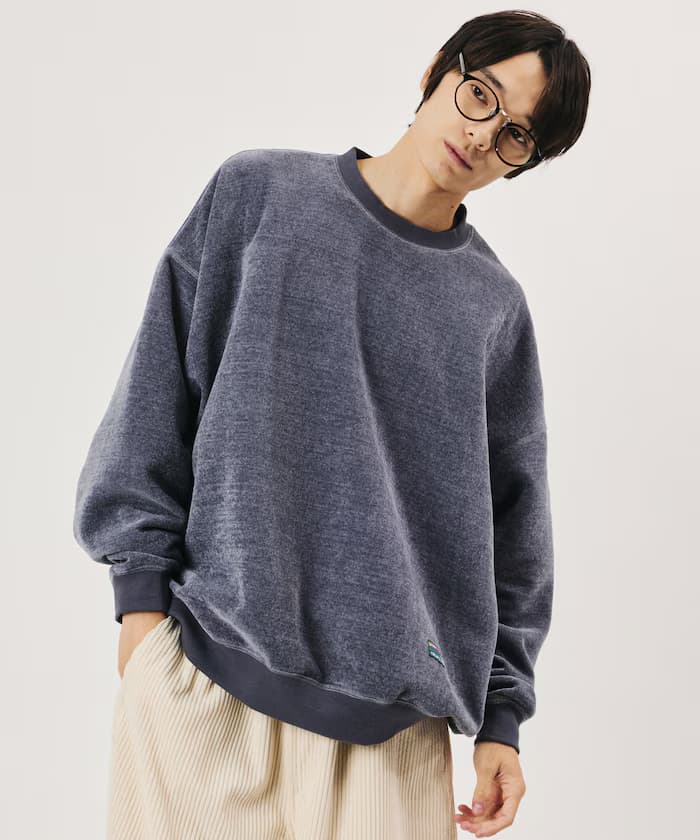 ブルー