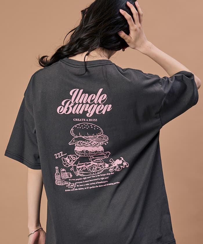 Uncle Burger 寬版 背面印花 圓領 T恤【限定款】
