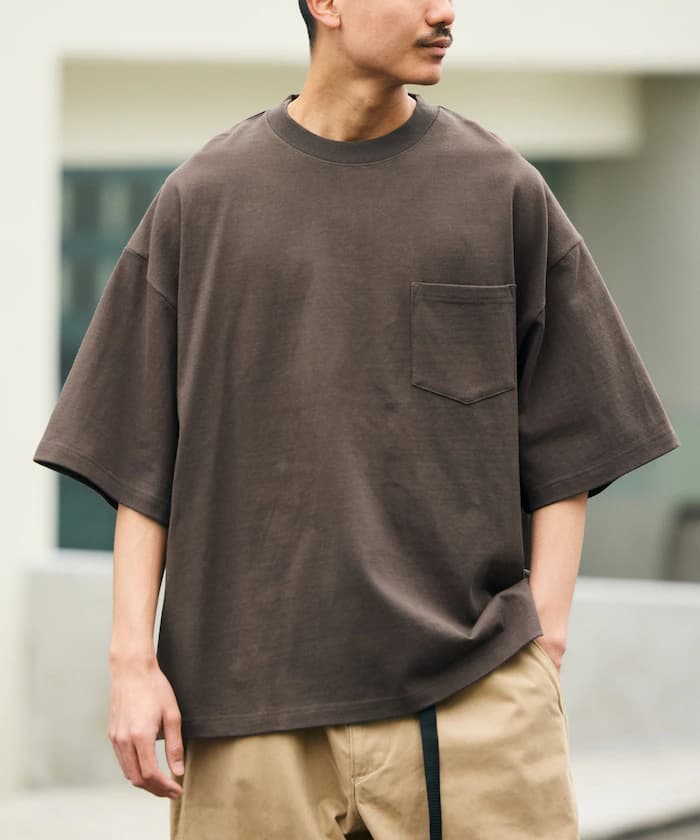 ブラウン