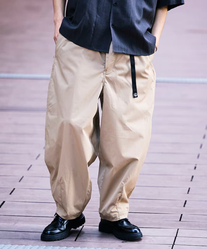 Easy Care Fabric 寬版吸濕排汗抗UV 登山褲【限定款】