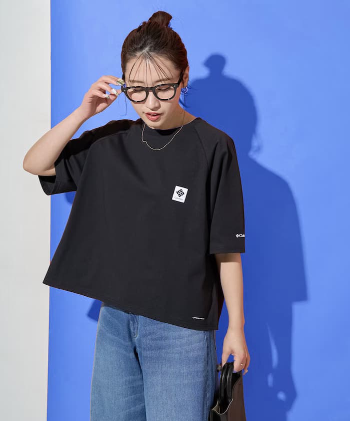 ブラック