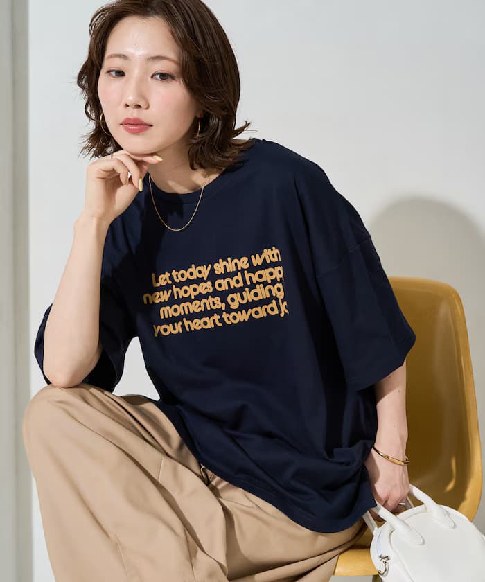 ネイビー