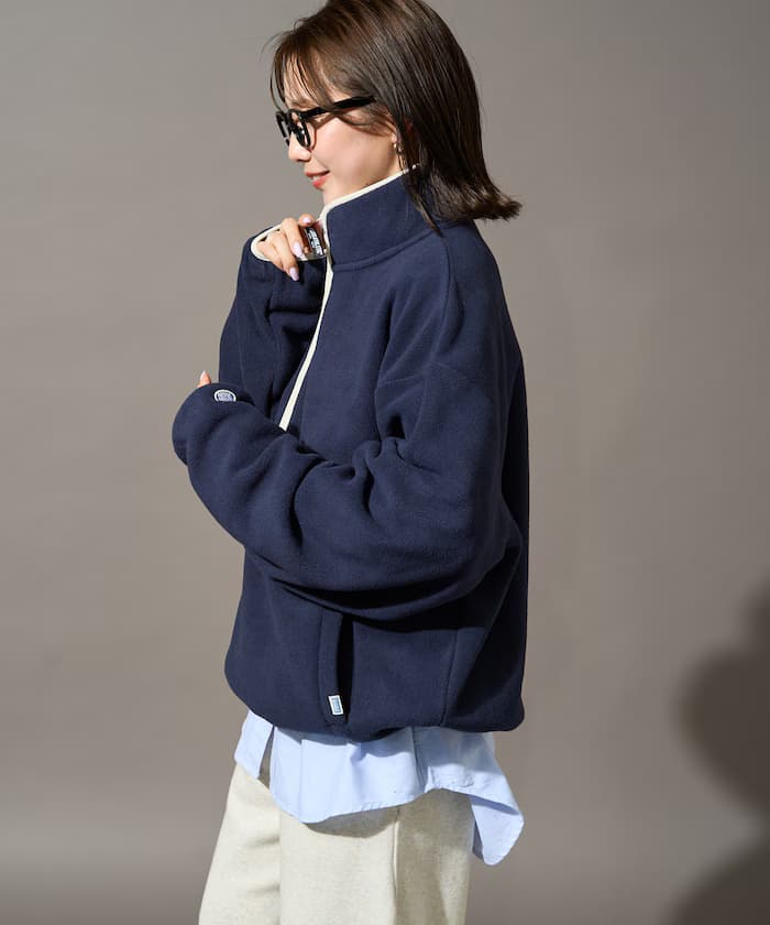 ネイビー