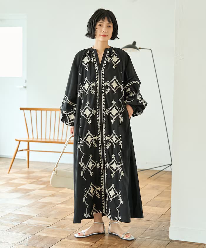 Freada 印度風 單色刺繡 連身裙