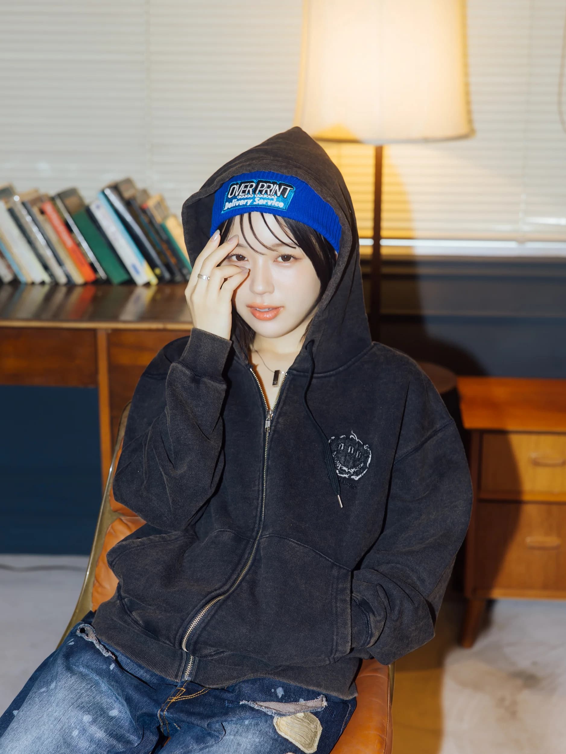 ICONIC Zip Hoodie - 260612_op_02650.jpg