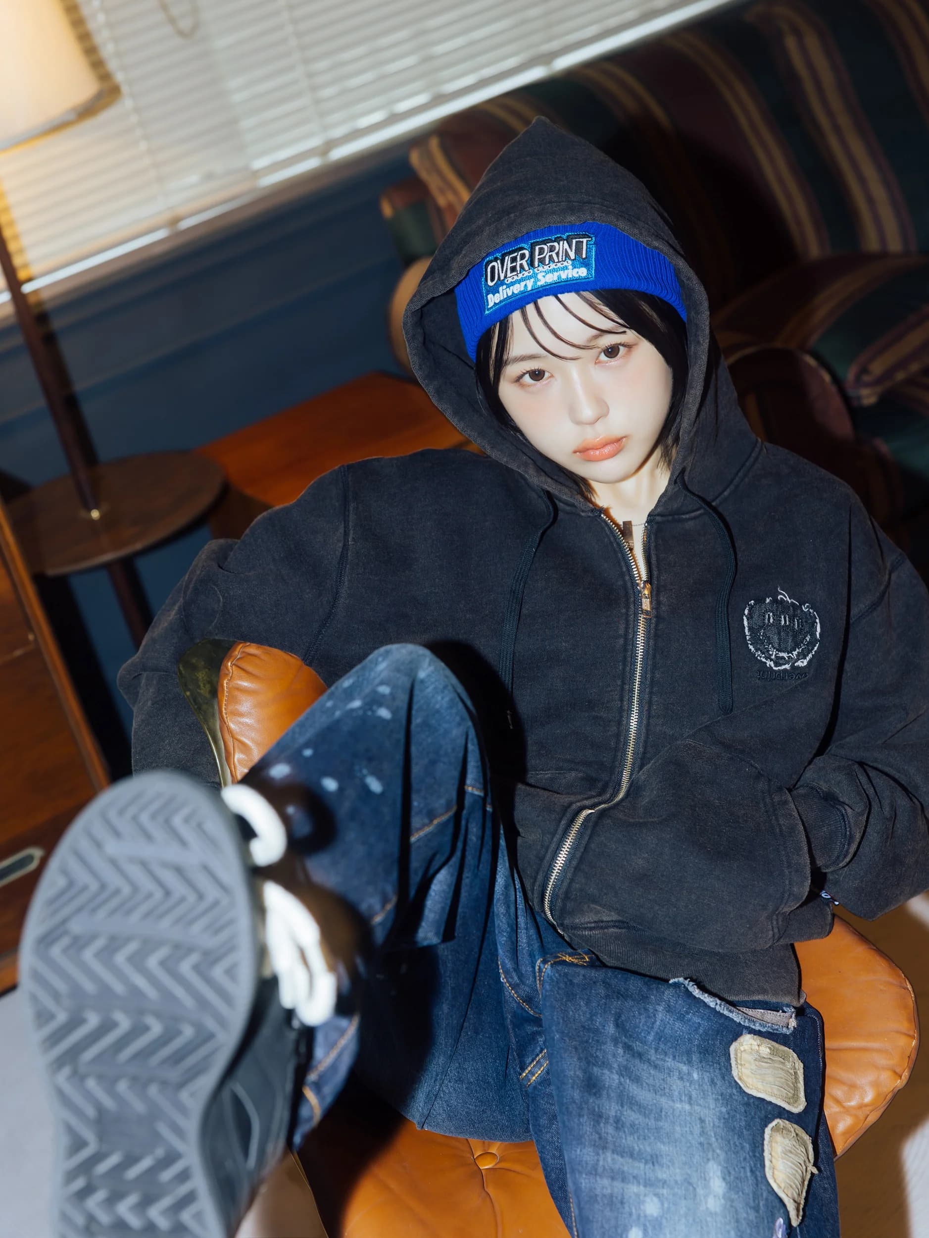 ICONIC Zip Hoodie - 260612_op_02672.jpg