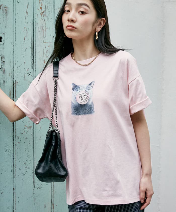 ピンク