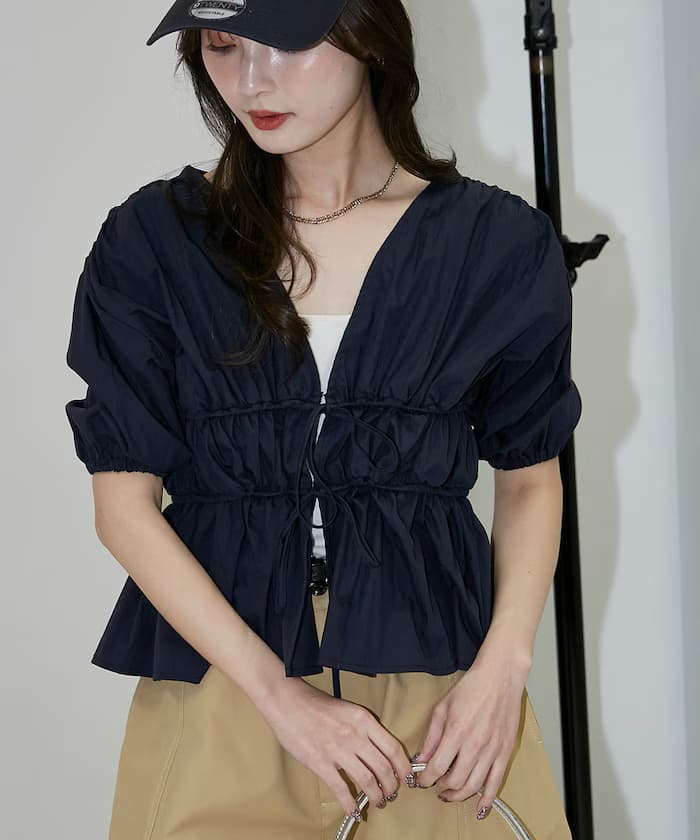 ネイビー