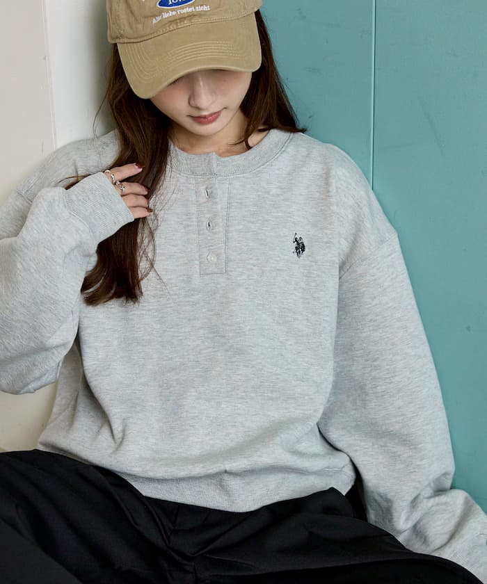 U.S. POLO ASSN. 聯名限定 亨利領 衛衣【限定款】
