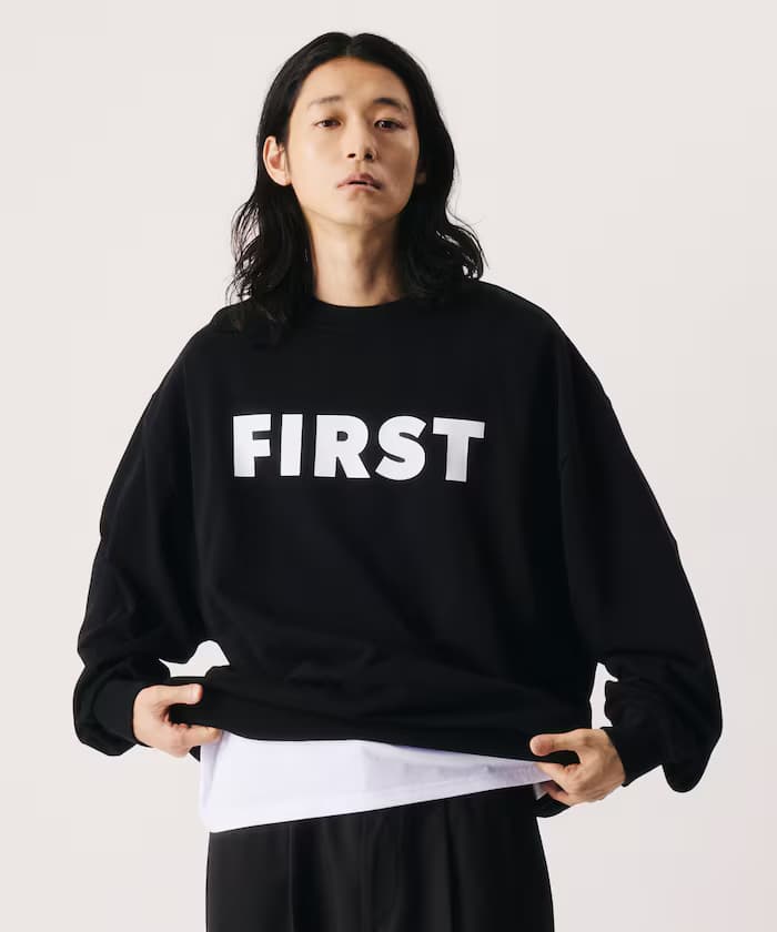 ブラック