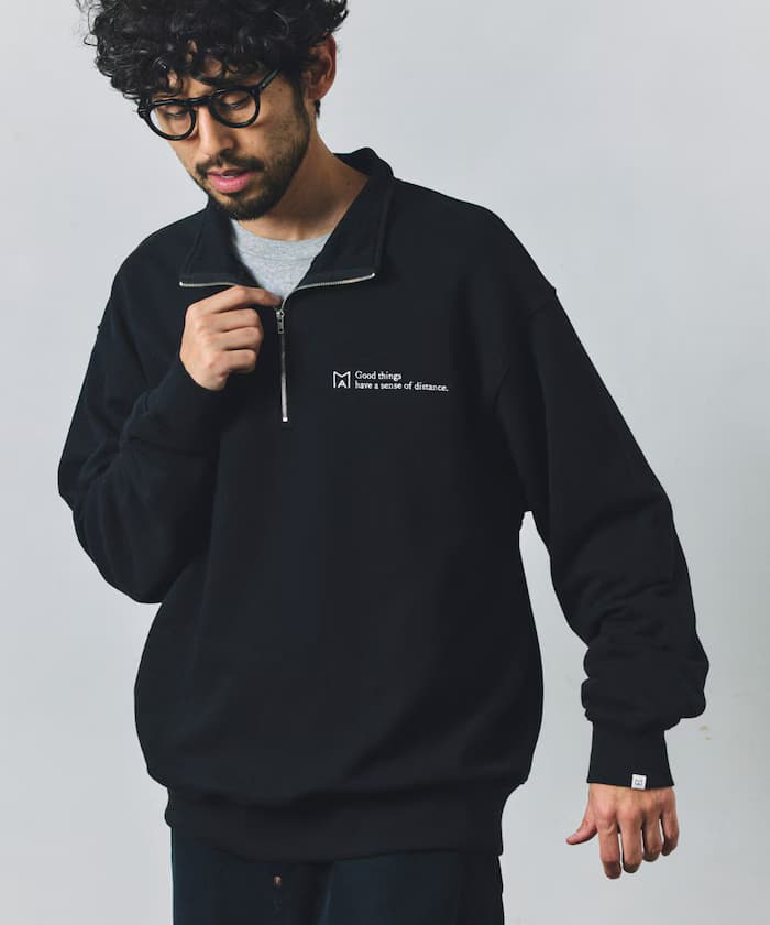ブラック
