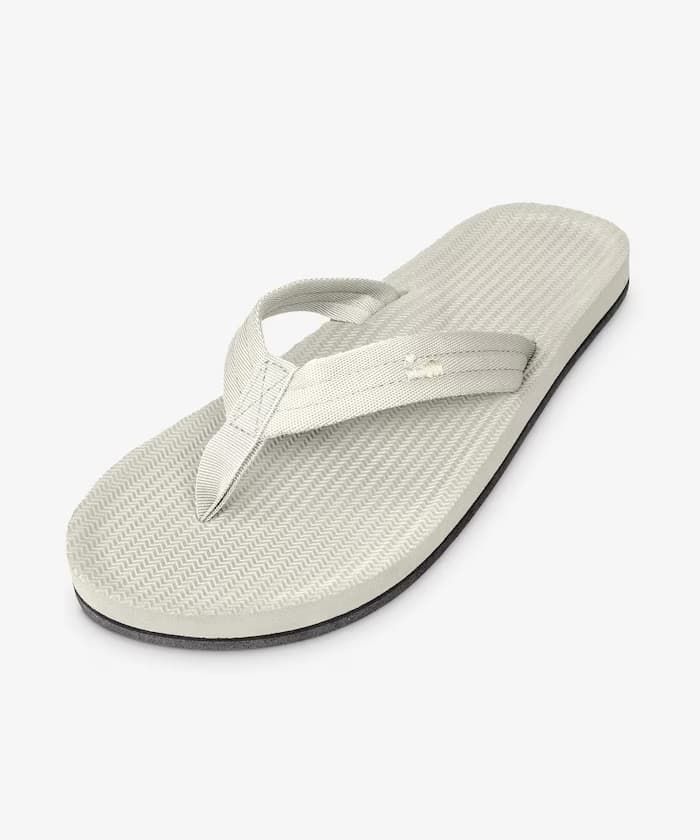 EASY LIVING Flip Flops