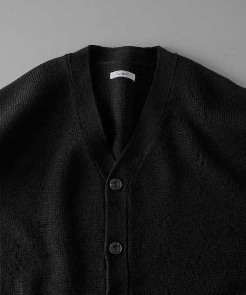 60534639b_b_345_500.jpg